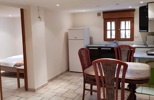 Neuilly-Plaisance Apartment | T1 Indépendant Dans un Pavillon Avec Jardin