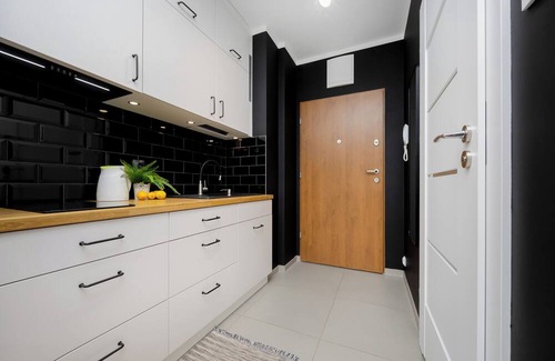 Targowek Apartment | Cosy Studio With Balcony by Renters