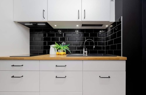 Targowek Apartment | Cosy Studio With Balcony by Renters