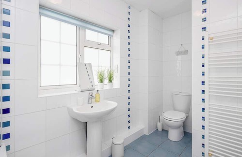 Ascot House | Exclusive August Ascot Deal for 8 Guests