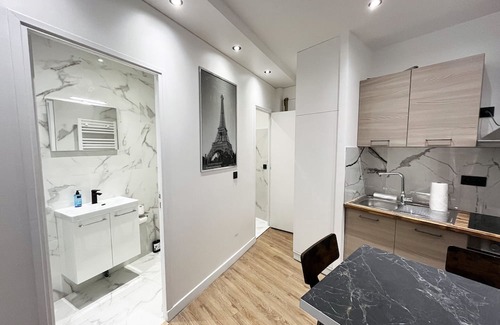 14th Arrondissement Apartment | Urban Flat 173 - Atelier Gaite Montparnasse