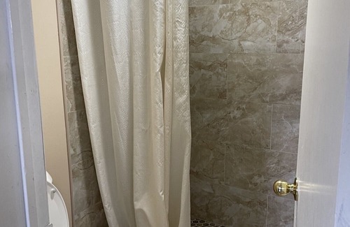 Vauxhall Hotel | Budget Inn - Elizabeth-NJ