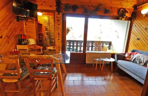 Les Gets Apartment | 1st floor, balcony, ski locker, 45m², Les Gets