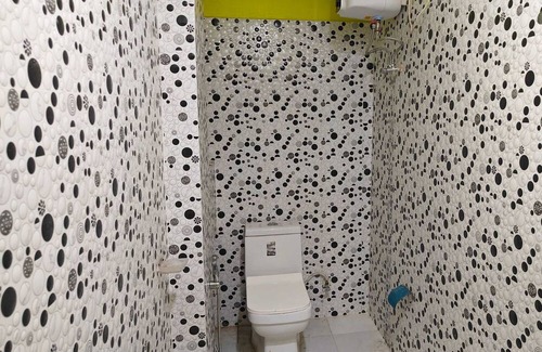 Hajo Hotel | OYO Flagship S S Residency