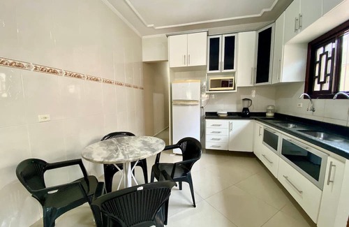 Maracana House | Casa com piscina e Churrasqueira