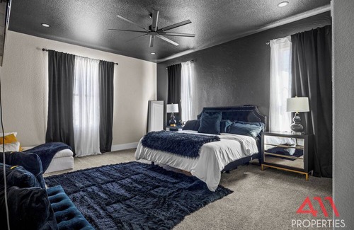 Gillette House | Luxury Retreat in Gillette: Your Wyoming Oasis Awaits!