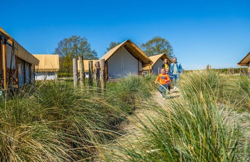 Biddinghuizen House | Cube Maximaal 4 by Interhome