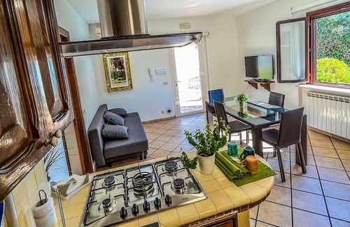 Vasto Villa | Villa Limone con Giardino a Vasto. Spiaggia a 5min Riserva Naturale
