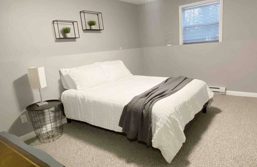 Fredericton Apartment | This sweet 3 bedroom apartment is located 10 mins outside of town