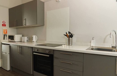 Llandudno Apartment | Seaside Bliss: Your Perfect 1BR Wales Escape