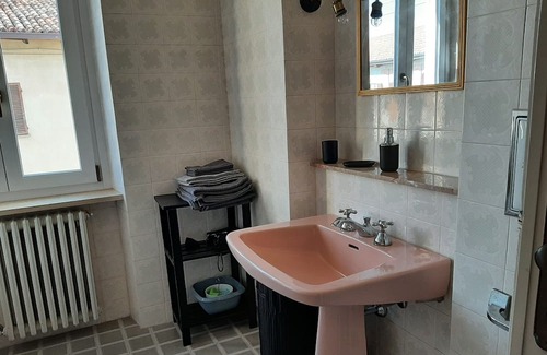 Canelli Apartment | Vrbo Property