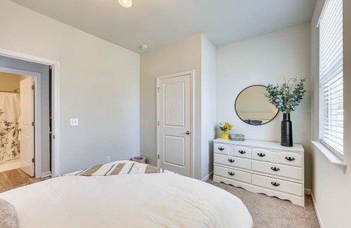 Murraysville House | Spacious Wilmington Family Home ~ 9 Mi to Beach!