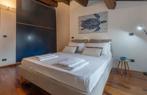 Ferrara Historic Centre Apartment | Piazza Trento Trieste Il Listone Exclusive Apt