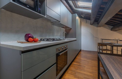 Ferrara Historic Centre Apartment | Piazza Trento Trieste Il Listone Exclusive Apt