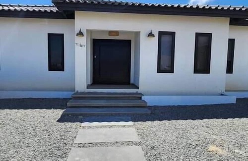 Noord House | Los Cosos Mansion - Sleep 6+