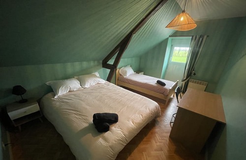 La Chapelle-Erbree House | Chambre dans une agréable maison