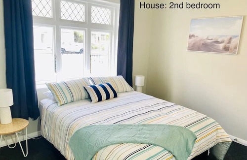 Petone House | Petone Beach - Entire Villa & Optional Sleep-Out