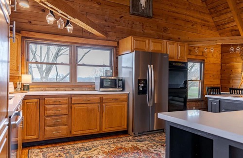 West Point Cabin | Quiet, remote cabin nestled between Louisville and Elizabethtown