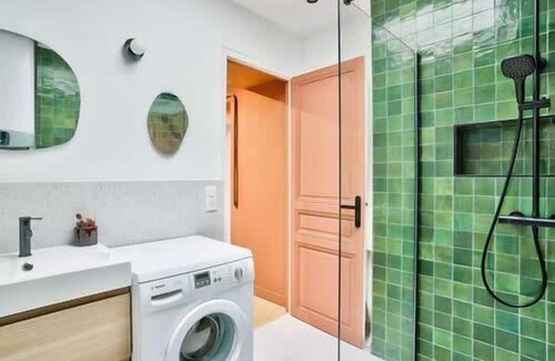 Quartier de la Plaine-de-Monceaux Apartment | Charming love nest in Paris