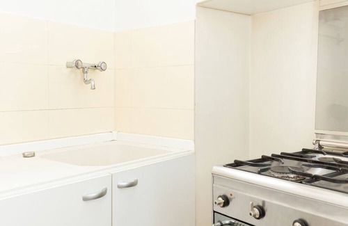 Guastalla Apartment | Picasso House - Historic Center /M3