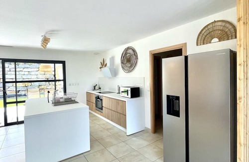 Chauzon Villa | Villa Vaninha Avec Piscine Dans Village Typiquement Ardéchois