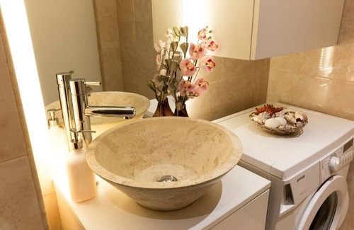 Bucharest City-Centre Apartment | Qult Old City Pearl