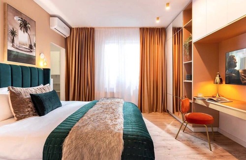 Bucharest City-Centre Apartment | Qult Paradiso Perduto
