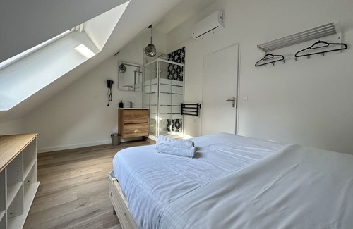 Centre Erlon Apartment | Mascate, Appartement Avec Extérieur en Hyper-centre de Reims
