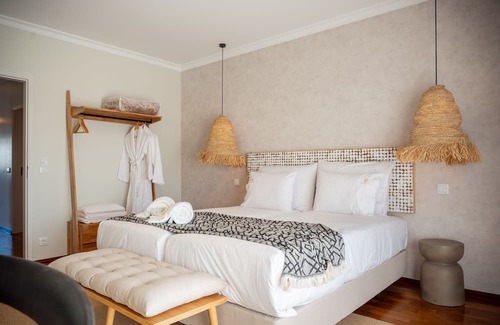 Vieira de Leiria Villa | Luxury Villa- with private pool, jacuzzi, play room and much more to discover