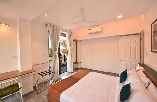 Alto de Porvorim Apartment | Entire one BHK Condo in North Goa - with Breakfast