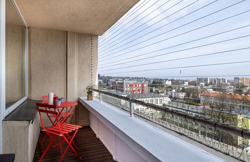 Katowice Apartment | Studio Next to Spodek by Renters