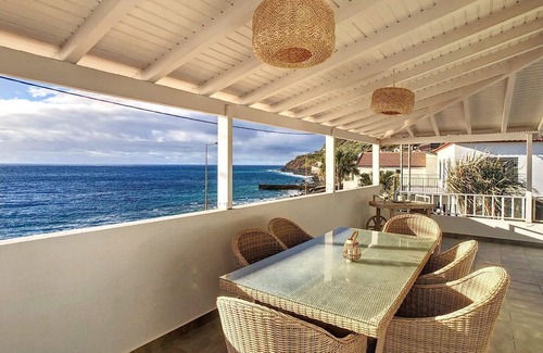 Paul do Mar House | Naya Beach House by LovelyStay