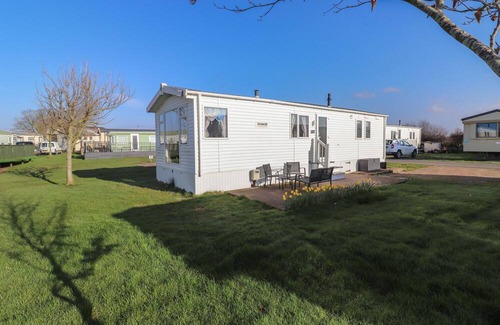 Maryport Cottage | FLOSH CARAVAN, pet friendly, character holiday cottage in Aspatria