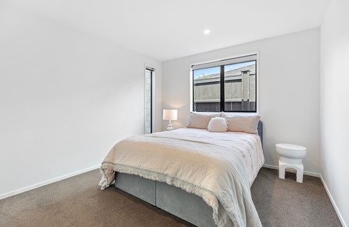 Papamoa Beach House | Sol Escape - Papamoa Beach Holiday Home