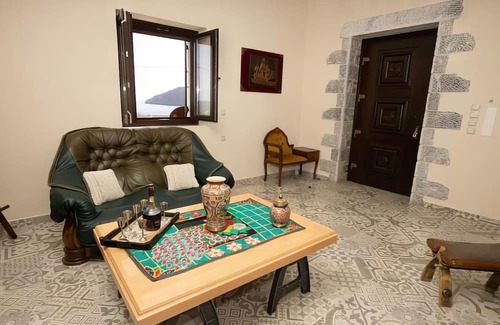 Omales Apartment | Armenopertra view-Amarados ,double room, Mani