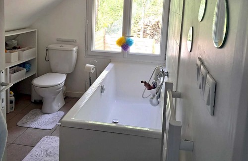 Saint-Cyr-la-Riviere House | Homerez - Nice house for 4 ppl. with garden and terrace at Saint-Cyr-la-Rivière