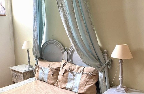 Accous Bed & Breakfast | Le Mouton Bleu, Chambres D'hôte de Charme au Pied des Montagnes en Vallée D'aspe