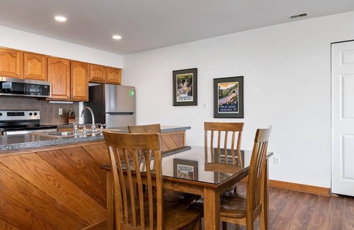 Nellysford Condo | Cliffs 21 with Wintergreen Advantage