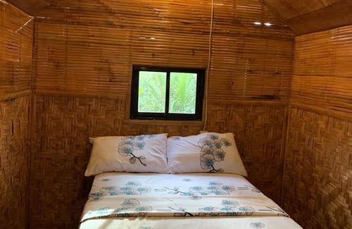 Loon Cabin | Rose Cabins Bohol.