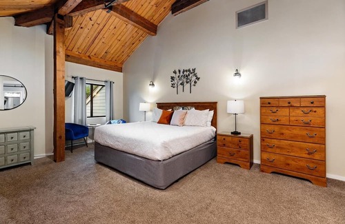 Wintergreen Condo | Mountain Inn Lodge 52 with Wintergreen Advantage
