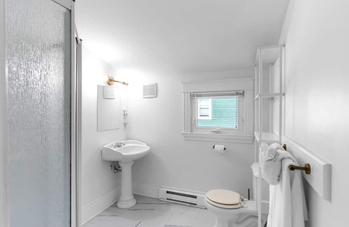 Moncton Apartment | Studio 6 ~ 1 BDRM w/ Private Bath & Balcony