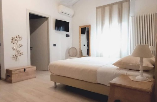 Buon Pastore-Sant'Agnese-San Damaso House | La Corte Country rooms