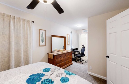 Converse House | Renovated Upcountry home with sun room, fireplace, & central AC - dog-friendly