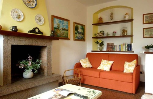 Strettoia Apartment | Holiday home Ortensia