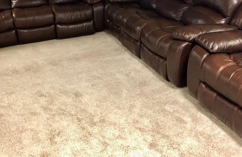 North Star House | Private Room/Private Bath Suite with Living Room in Newark, DE