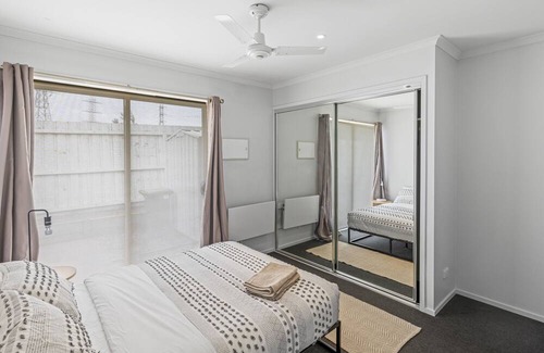 Corio Villa | Lovely Living - Relax in the Bellarine Peninsula