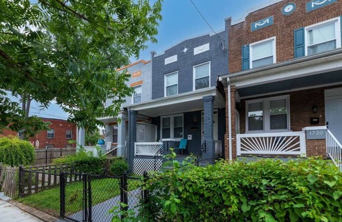 Fairlawn House | Garden Flat on 16th - Free Secured Parking