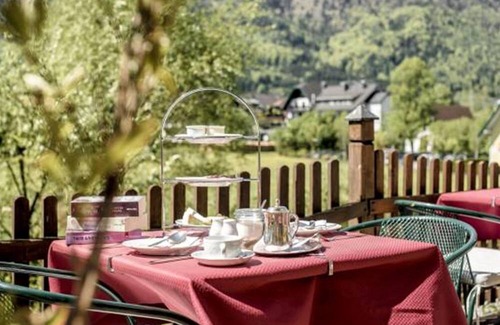 Fuschl am See House | Double room with mountain view - 7 nights special price - Garni Haus Sonnleitn