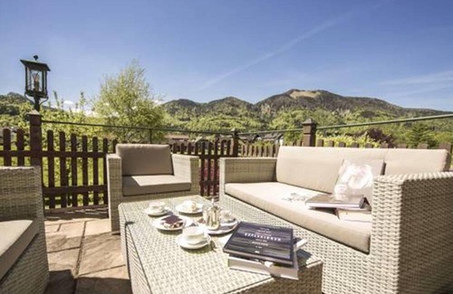 Fuschl am See House | Double room with mountain view - 7 nights special price - Garni Haus Sonnleitn