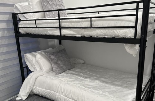 Imperial Beach House | Imperial Beach House Waterfront Retreat!!